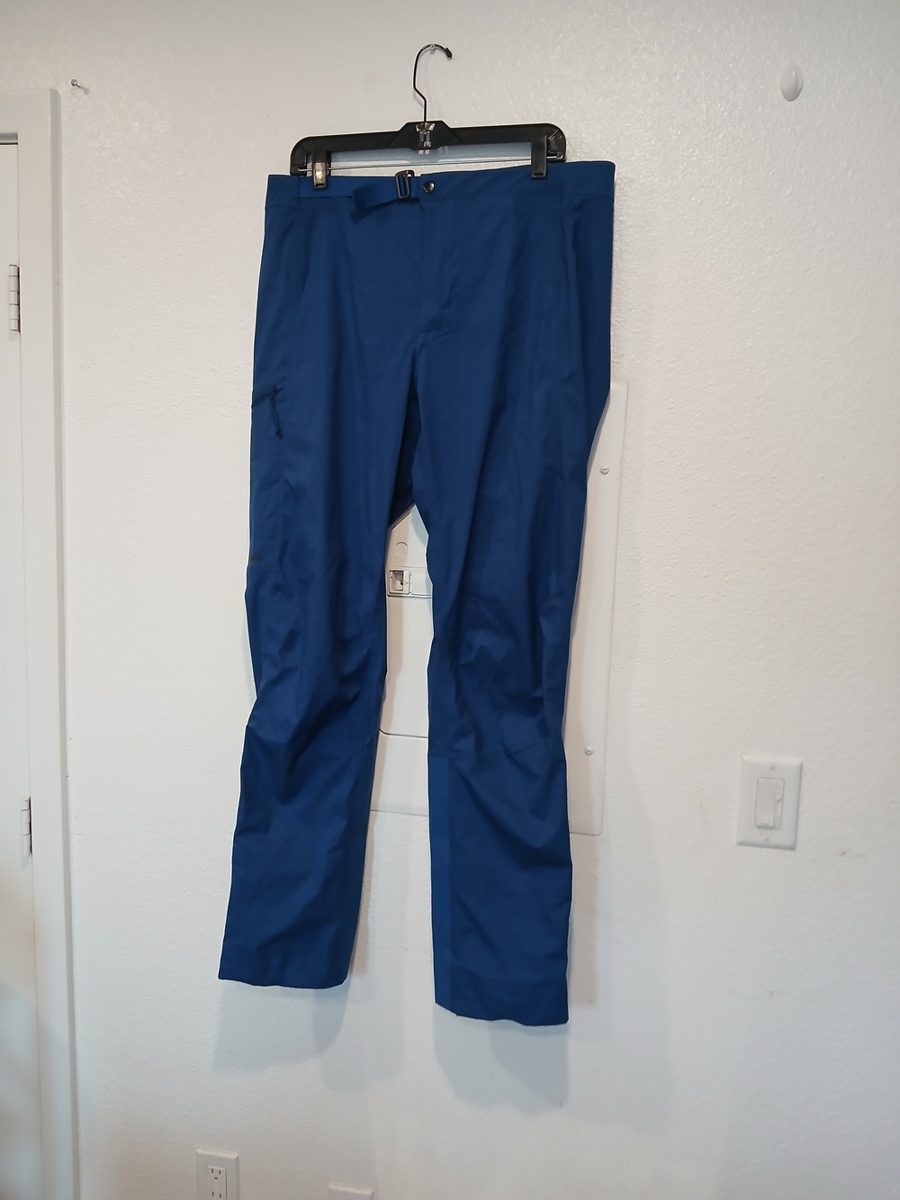 Patagonia Men's Royal Blue Chinos